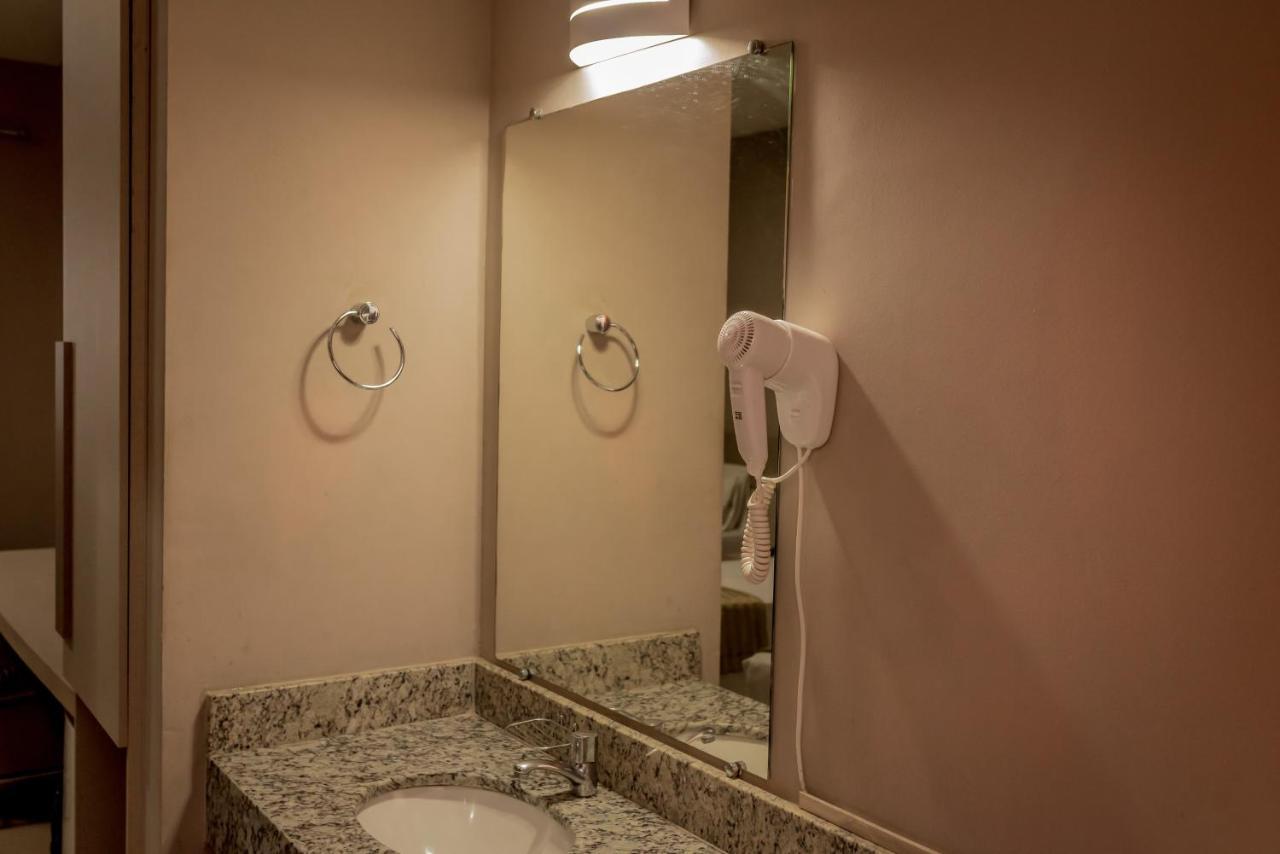 Fenix Hotel Araxá מראה חיצוני תמונה