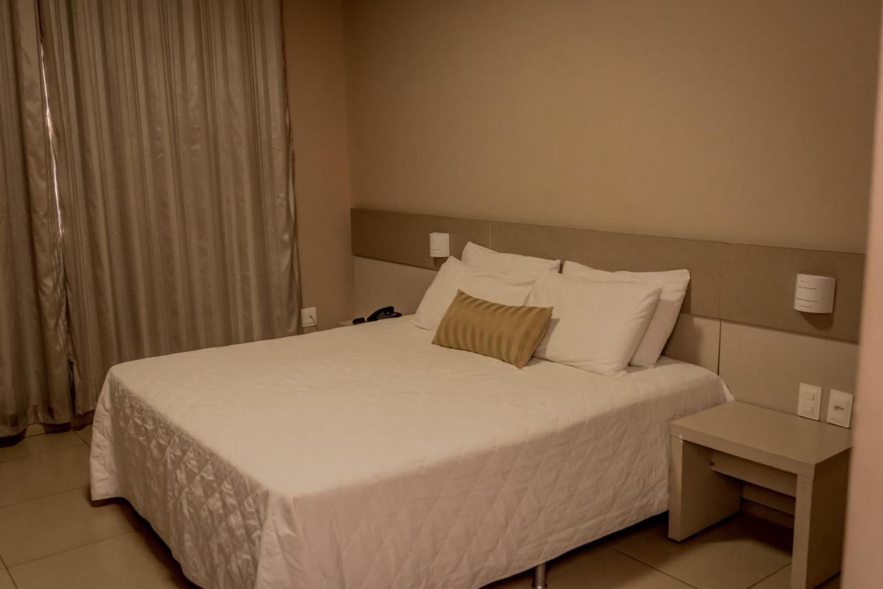 Fenix Hotel Araxá מראה חיצוני תמונה